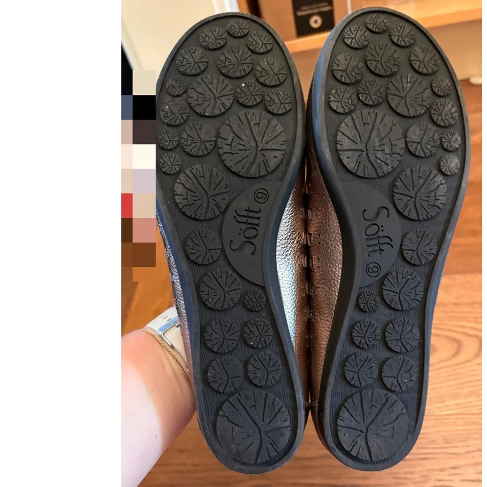 Sofft Ballet Flats Women 9M Pewter Good Laser Cut Leather Comfort Slip On